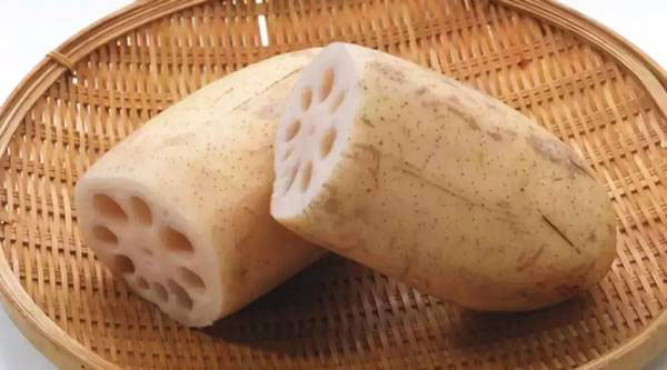 蓮藕怎么使用水溶肥？